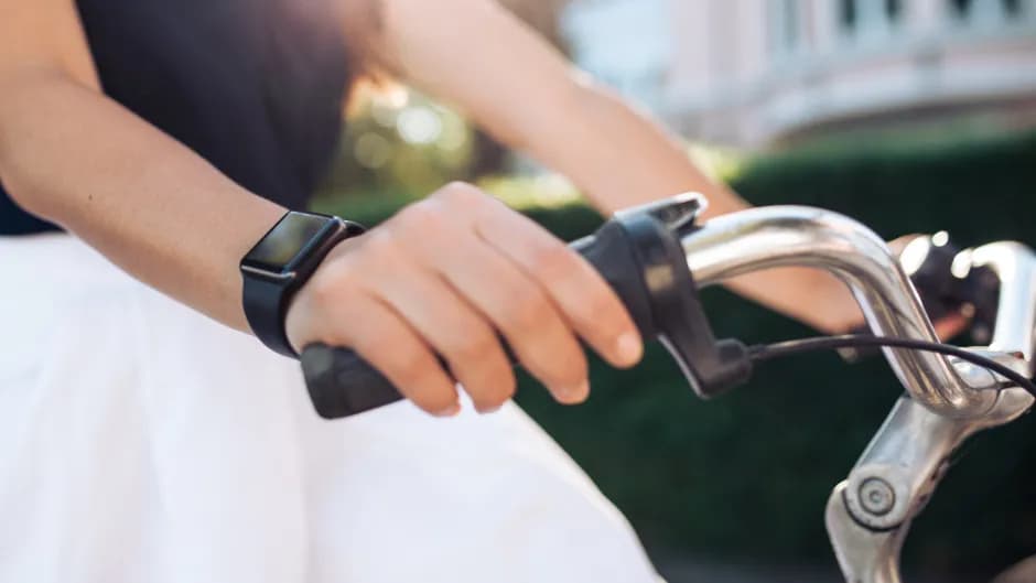 Najlepsze smartwatche na rower: wybierz idealny zegarek dla siebie Najlepsze smartwatche na rower: wybierz idealny zegarek dla siebie