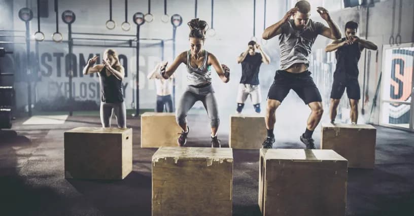 Jak zacząć ćwiczyć CrossFit i uniknąć najczęstszych błędów Jak zacząć ćwiczyć CrossFit i uniknąć najczęstszych błędów